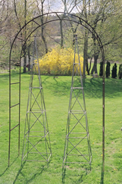 Arbor with obelisks